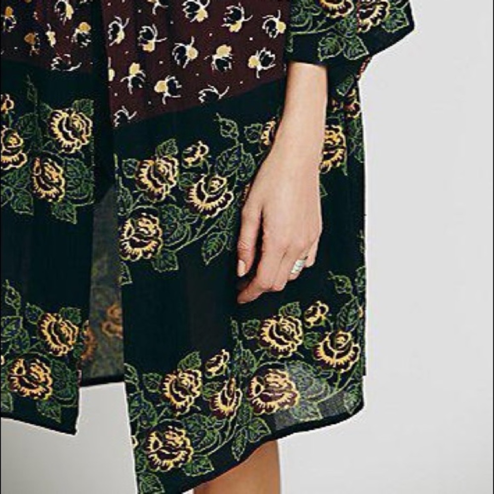 FP ONE Alana Robe - Picture 10 of 10